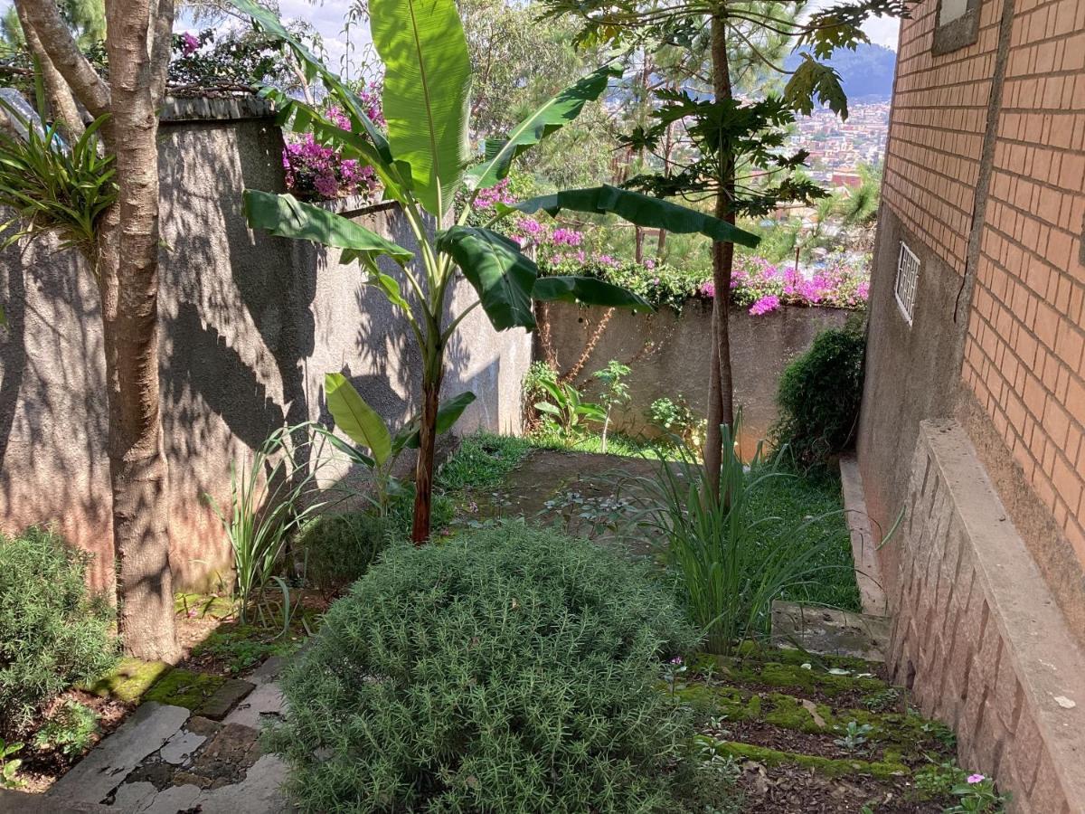 Villa Chezsoa, Tananarive Extérieur photo